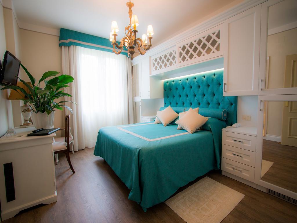 Hotel Maremonti Marina di Massa